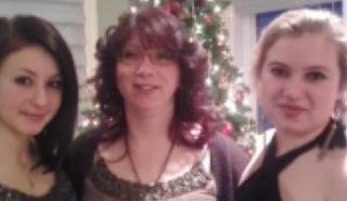 Leeann Travis' album, Profile Pictures