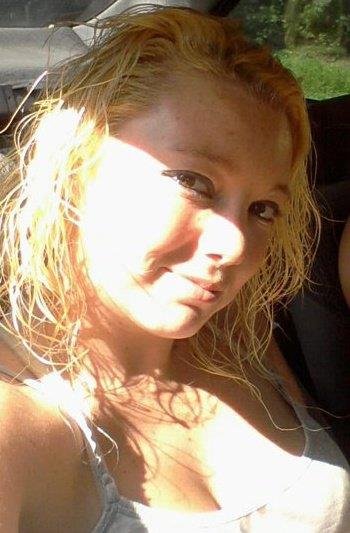 Crystal Crystal's album, Profile Pictures