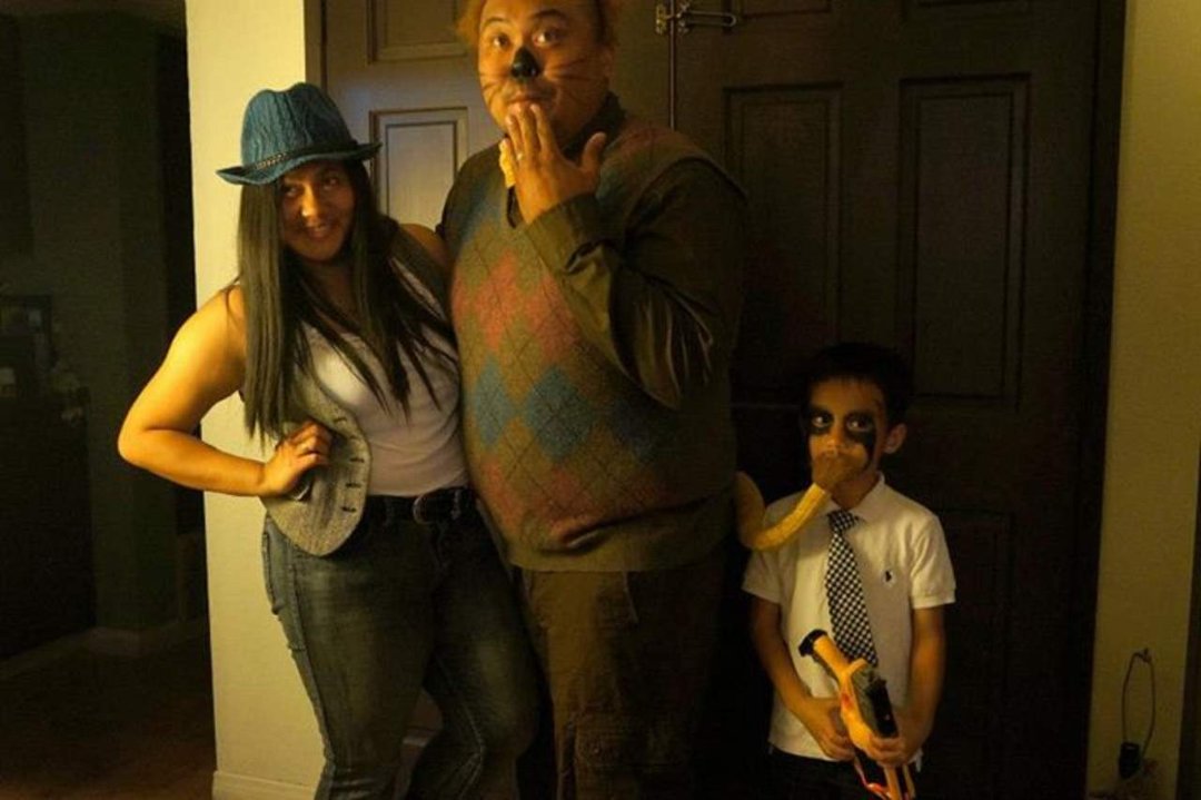 Will Luzadas' album, HALLOWEEN WEEK 2012 FAM TIME