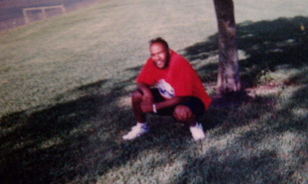 Mozel Butler's album, Mobile Uploads