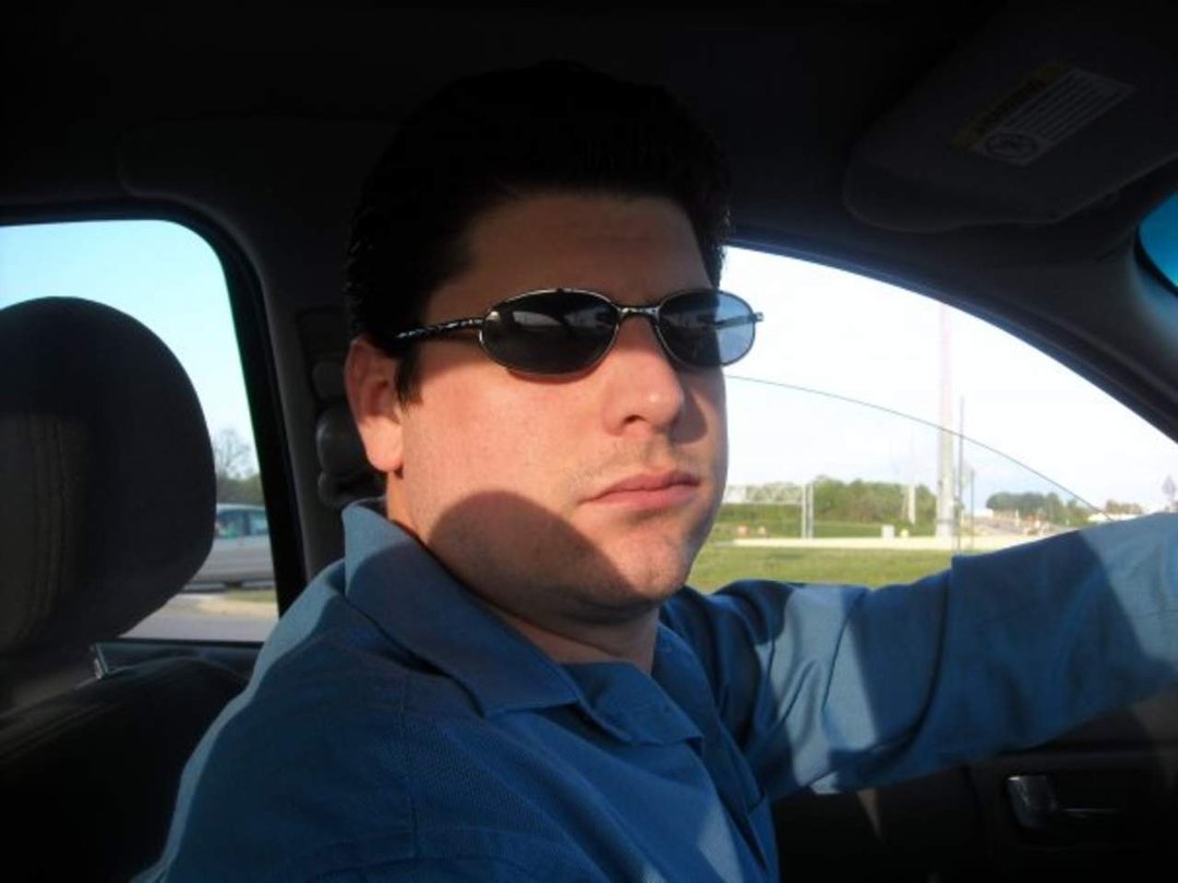 Brian Thompson's album, Profile Pictures