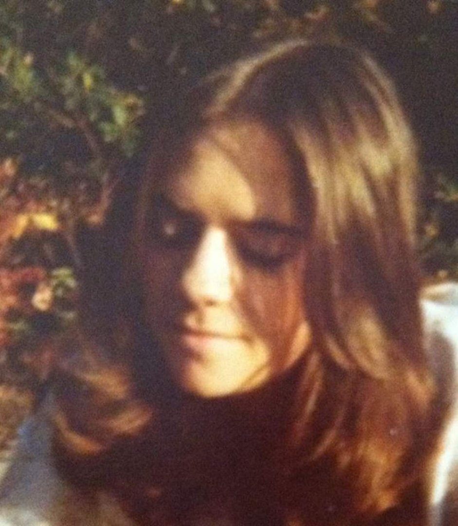 Dawn Sesler's album, Profile Pictures