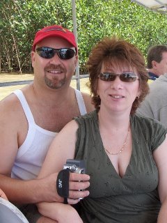 Leeann Travis' album, Profile Pictures