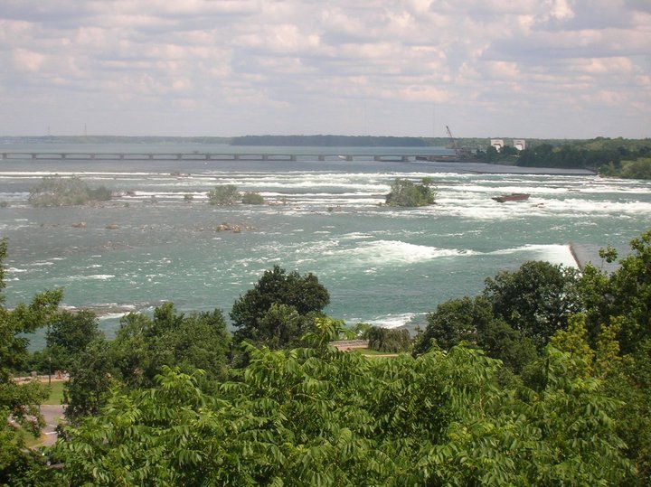 Leslie Comer's album, Niagara Falls