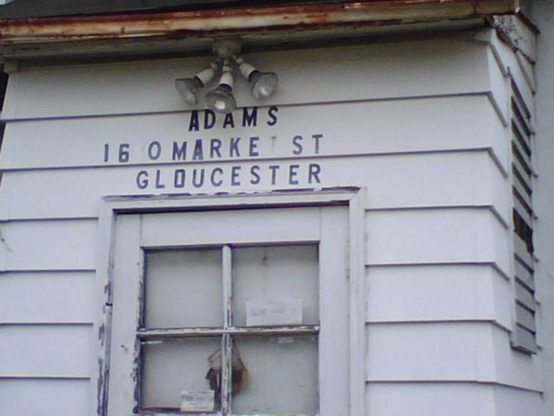 Thomas Young's album, Mobile Uploads