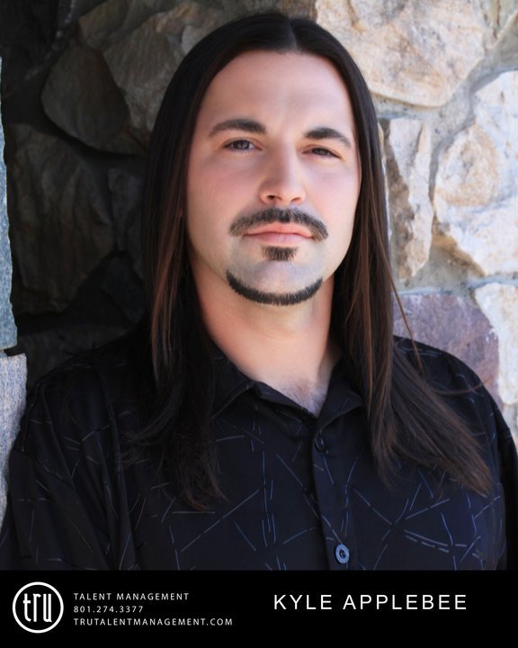 Kyle Applebee's album, Profile Pictures