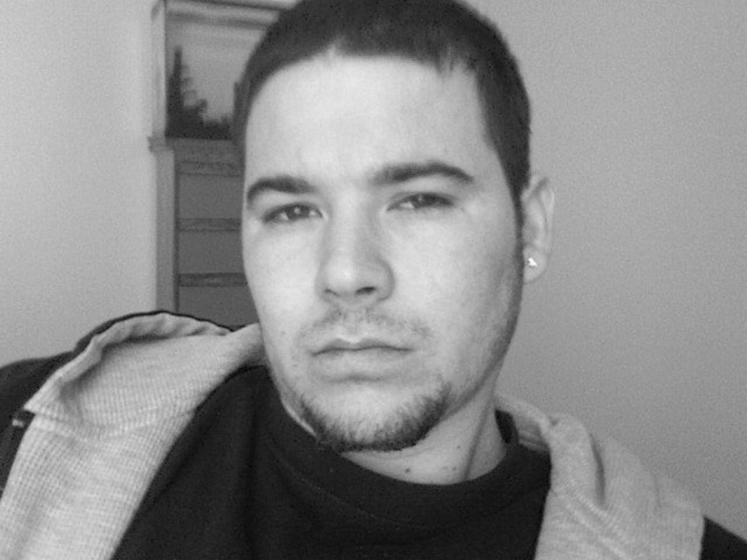 Dan Everett's album, Profile Pictures