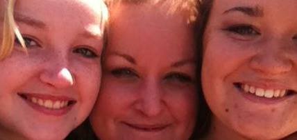 Sandy Stone-Yott's album, Profile Pictures