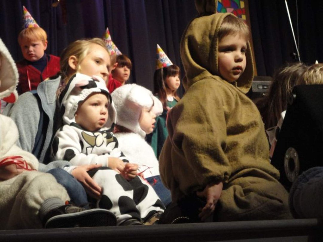 Darrell Moody's album, Christmas 2010 Kids Program