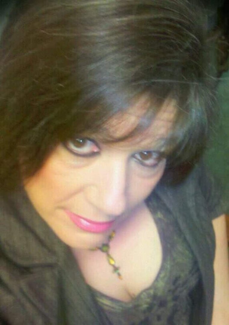 Beth weiand's album, Profile Pictures