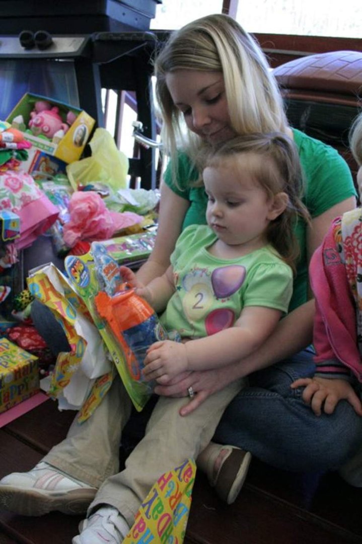 JuliaMae Pitner's album, Makayla turns 2