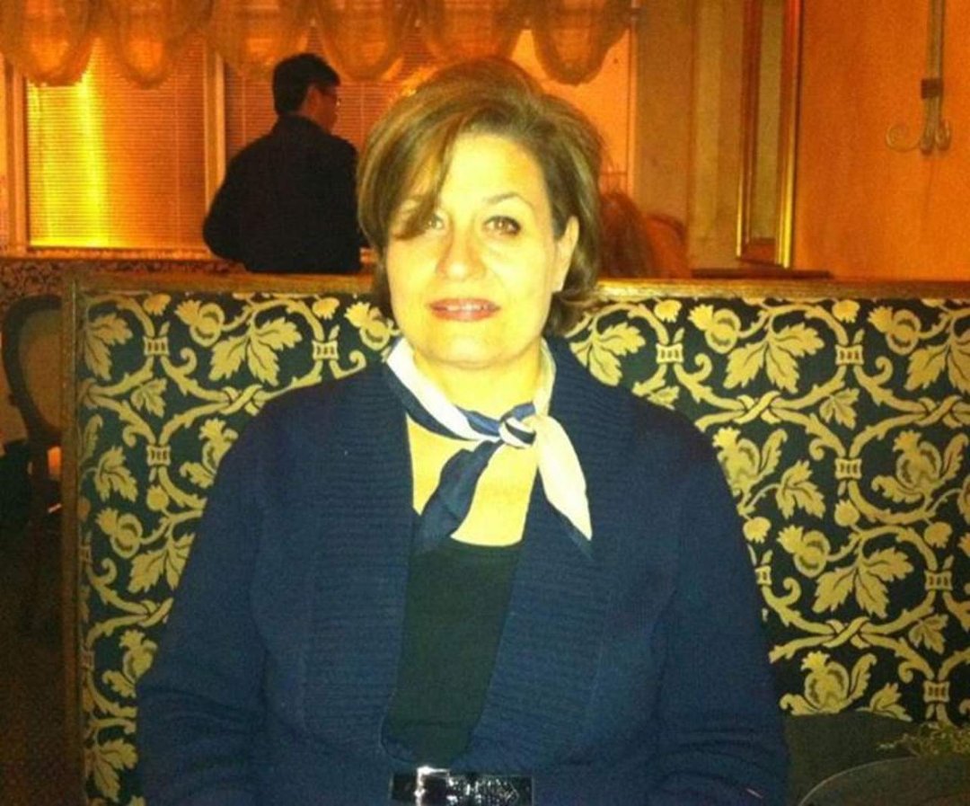 Jo Anne Esfahani's album, Profile Pictures