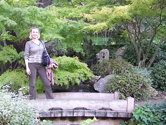 Nancy Prokopis' album, Profile Pictures