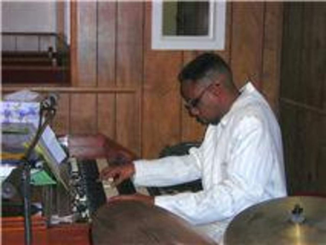 Timothy Ellison's album, Profile Pictures