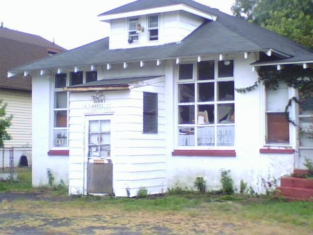 Thomas Young's album, Mobile Uploads