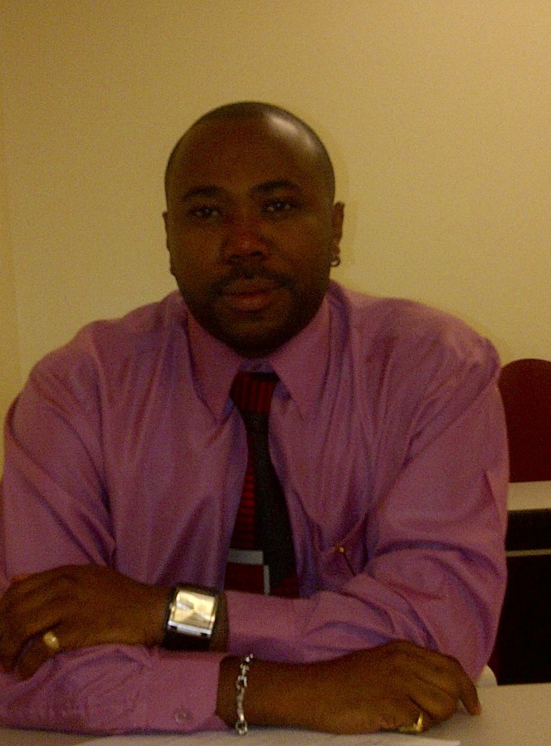 Mad Eeh's album, Profile Pictures