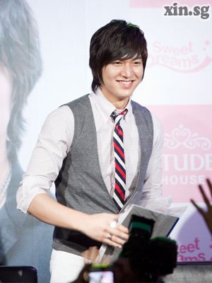 Nur Zain's album, Our Beloved Oppa,
