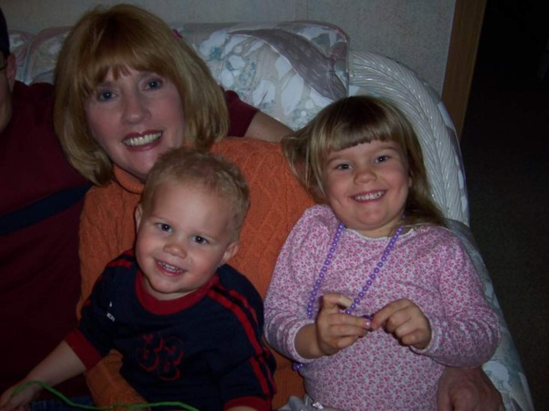 Janet Birnesser's album, Profile Pictures