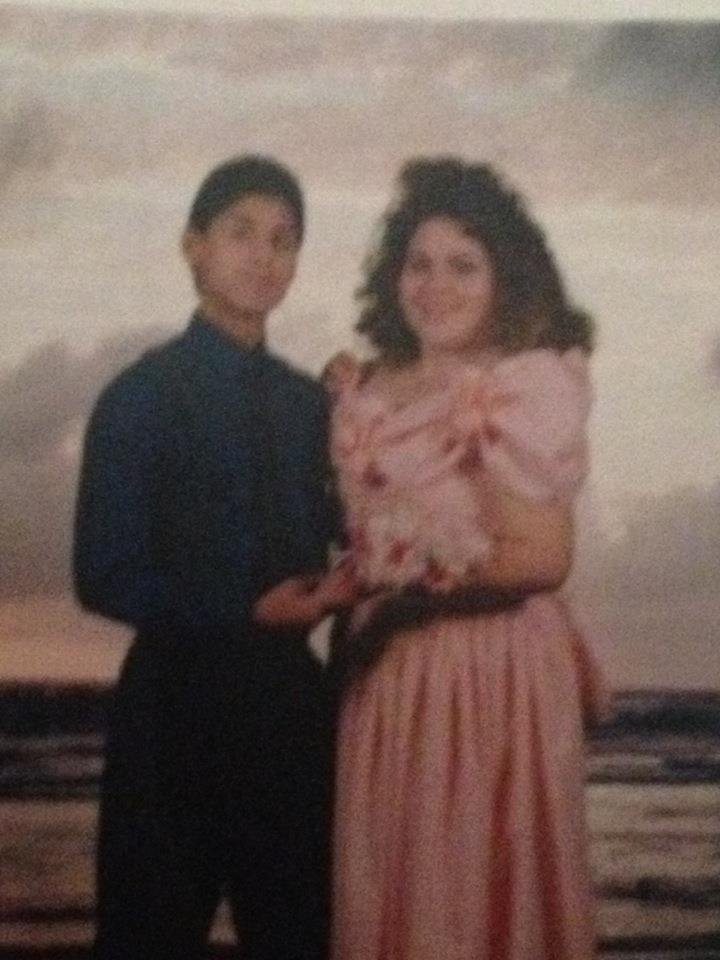 Sara Cerna's album, Mobile Uploads