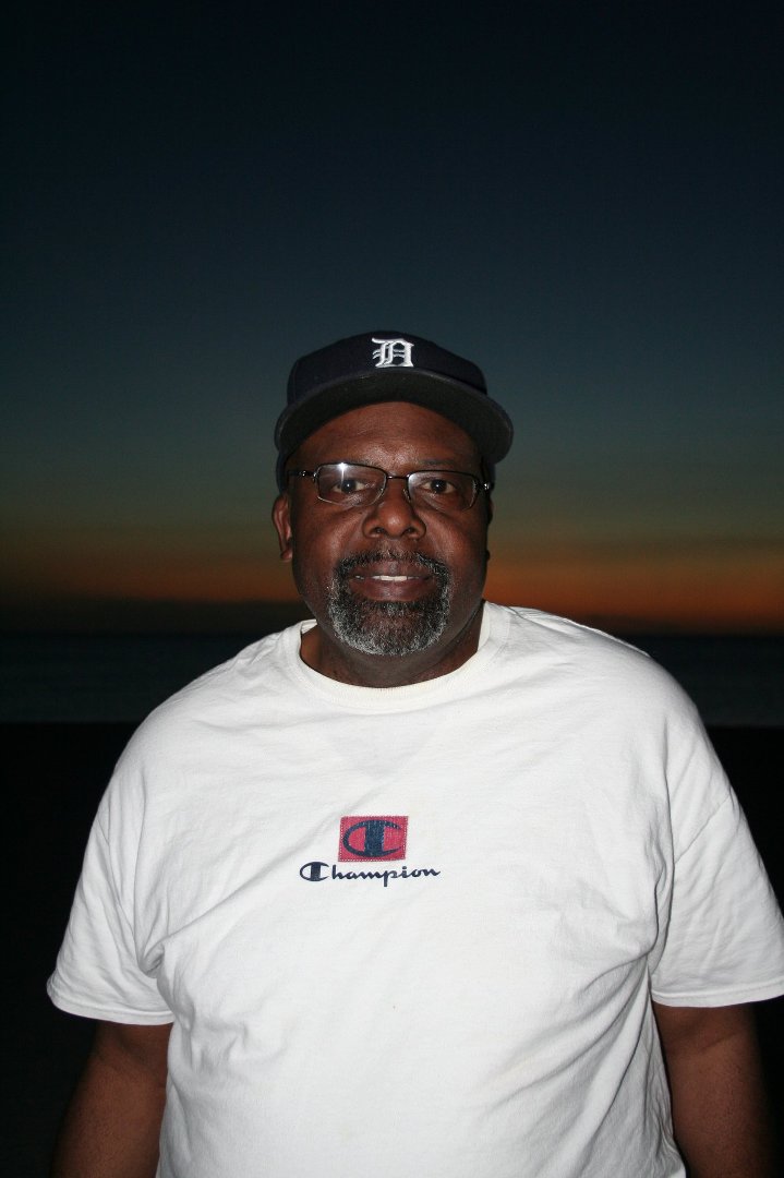 Roscoe Thomas' album, Profile Pictures