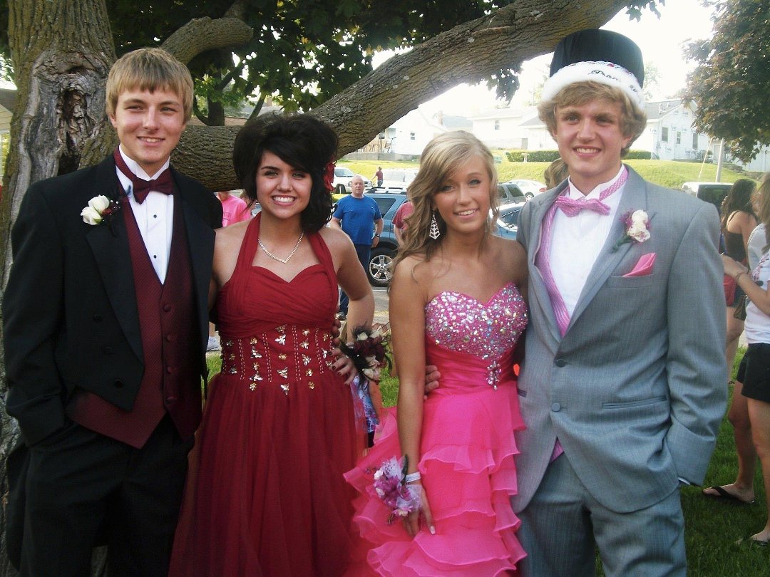 Johnny Eissens' Classmates profile album