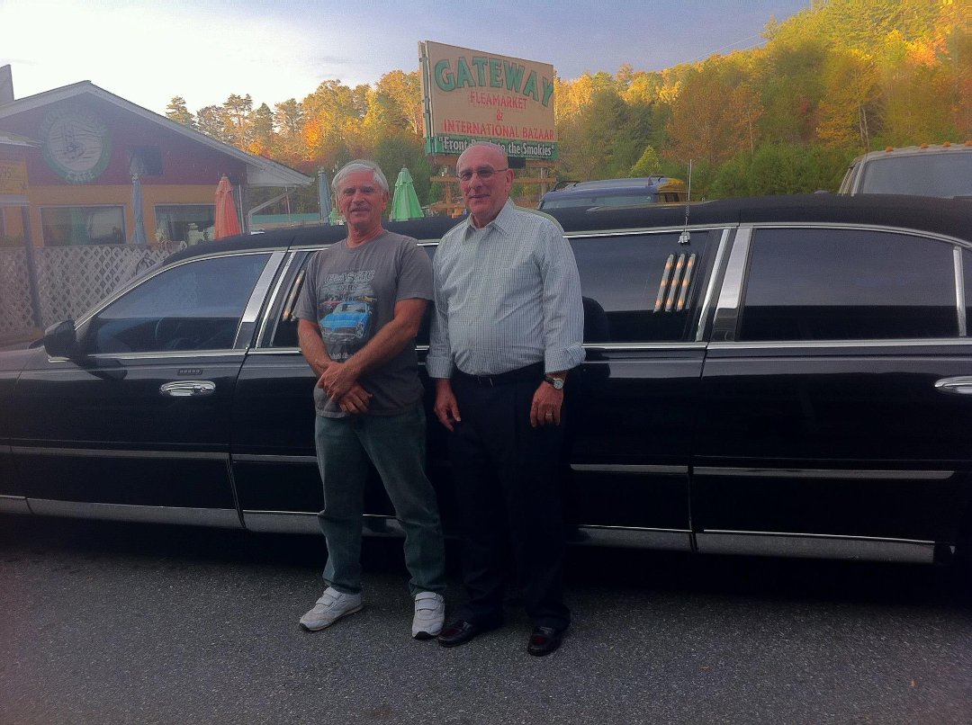 Ray Simms' album, Photos