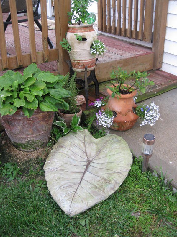 Judy Sunderman's album, The Pebbled Garden