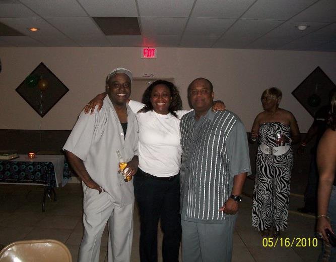 Darryl Henderson's album, Profile Pictures