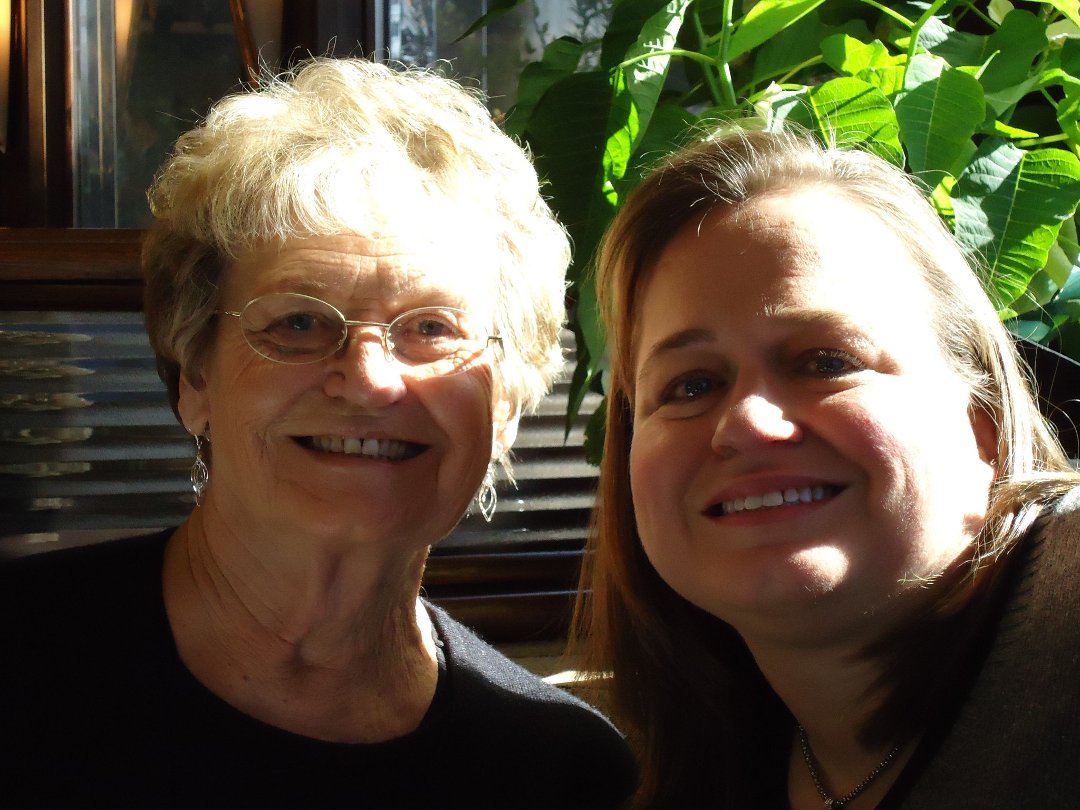 Mary Jensen's album, Lunch with my daughters at Buckhead Diner