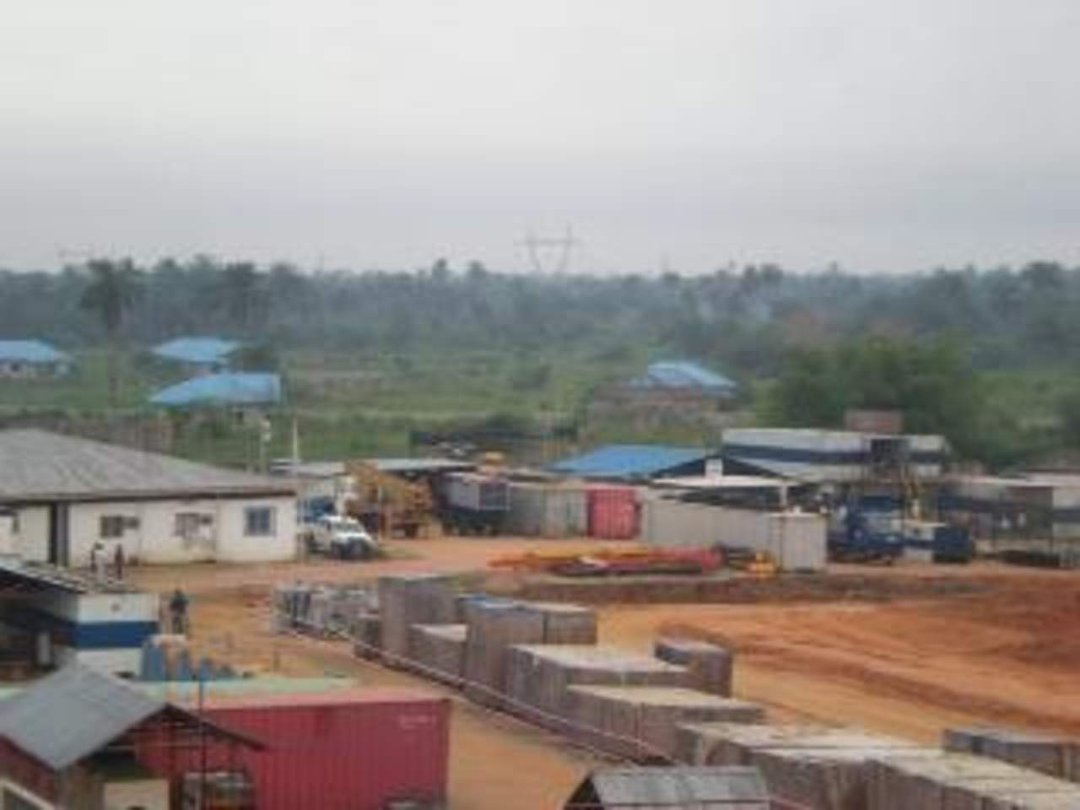 Dudley Devantier's album, Nigeria
