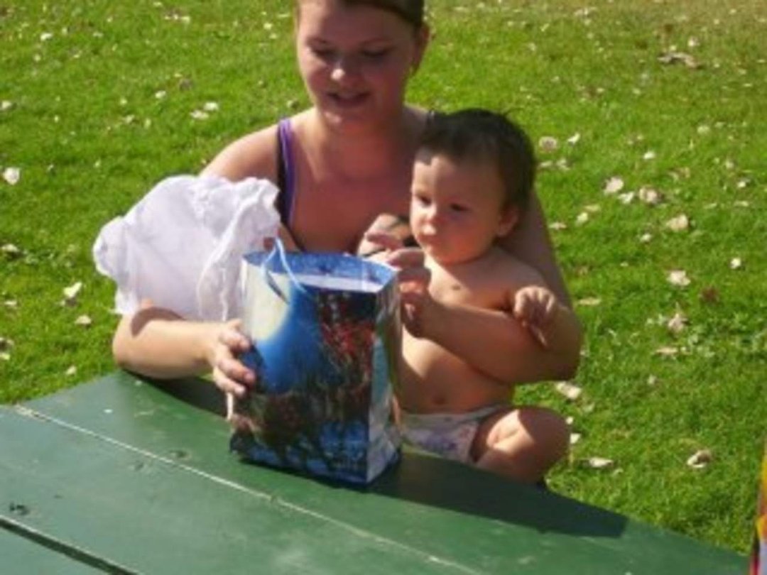 mariah walker's album, kaydens 1st bday