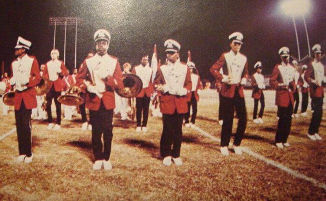 Delores Fitzgerald from Booker T. Washington High School - Classmates