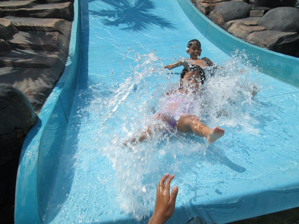 James Parks' album, wonder day at the water park in Batam