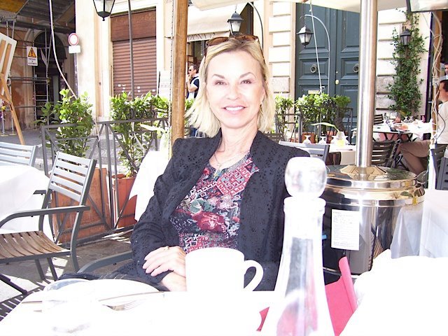 Nancy Prokopis' album, Profile Pictures
