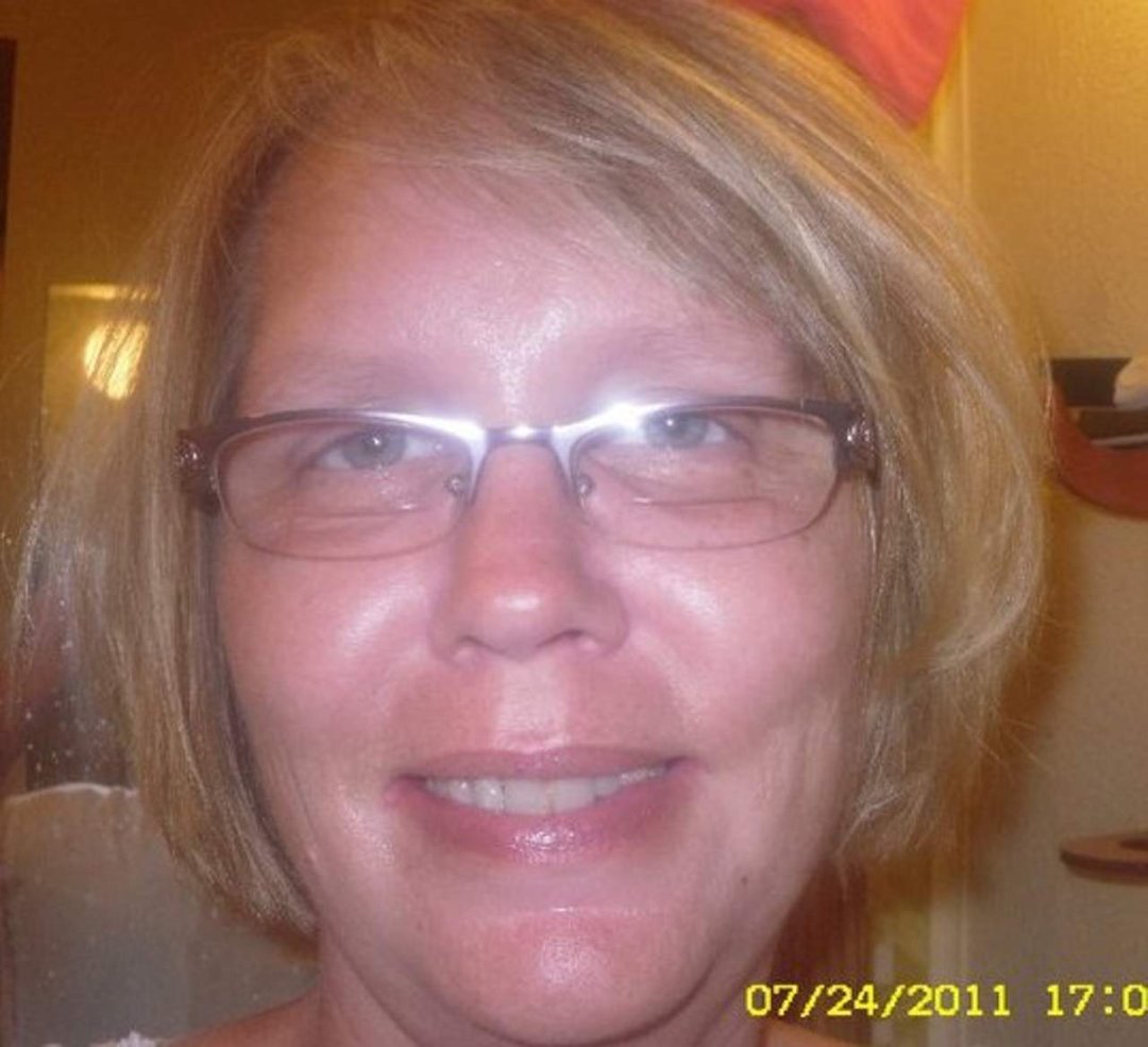 Sandra Irvin's album, Profile Pictures