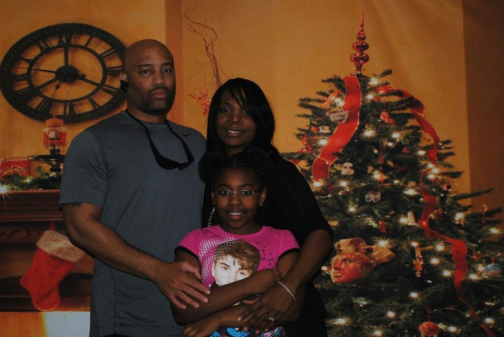 Demetrios Wright's album, Mobile Uploads