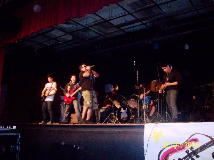 James Ruvalcaba's album, Battle of the Bands!!