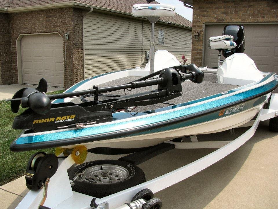 Gary Lange's album, Gary's Stroker Bass Boat.