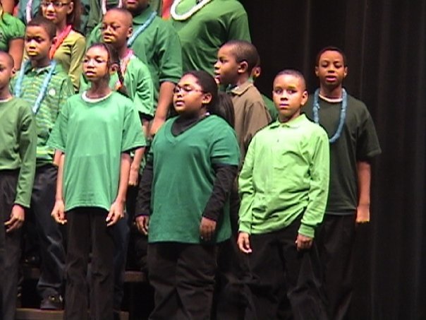 Terrell Adkins II's album, Laurus Christmas Show 2009