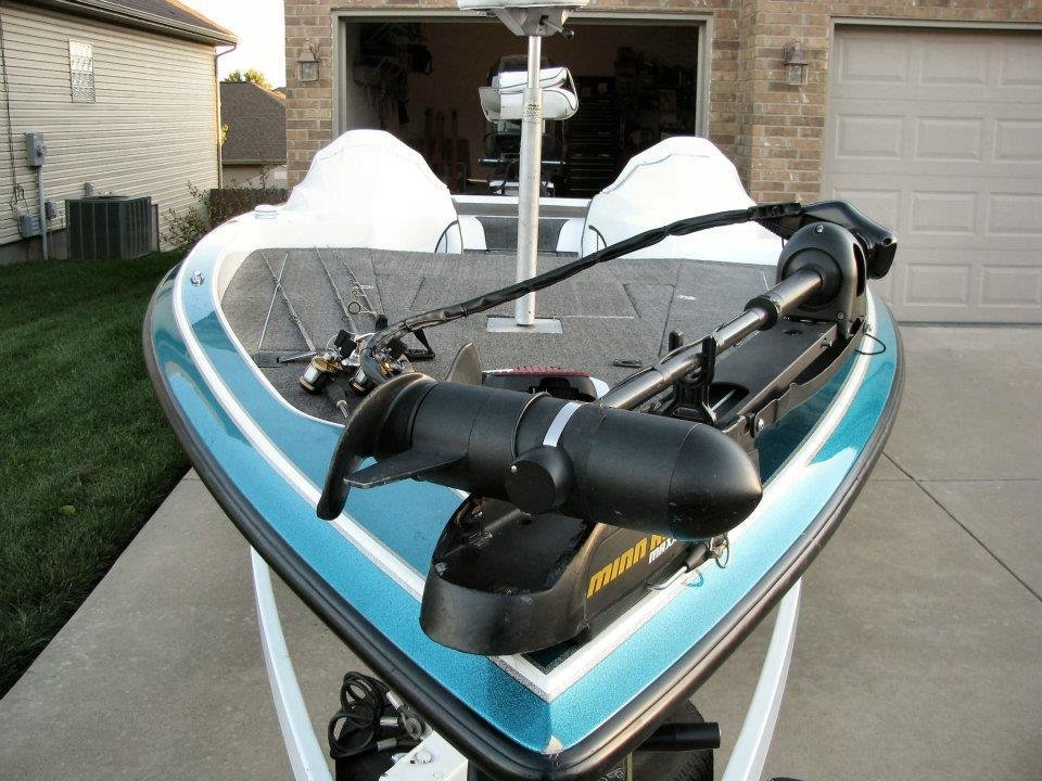 Gary Lange's album, Gary's 1999 Stroker Bass Boat