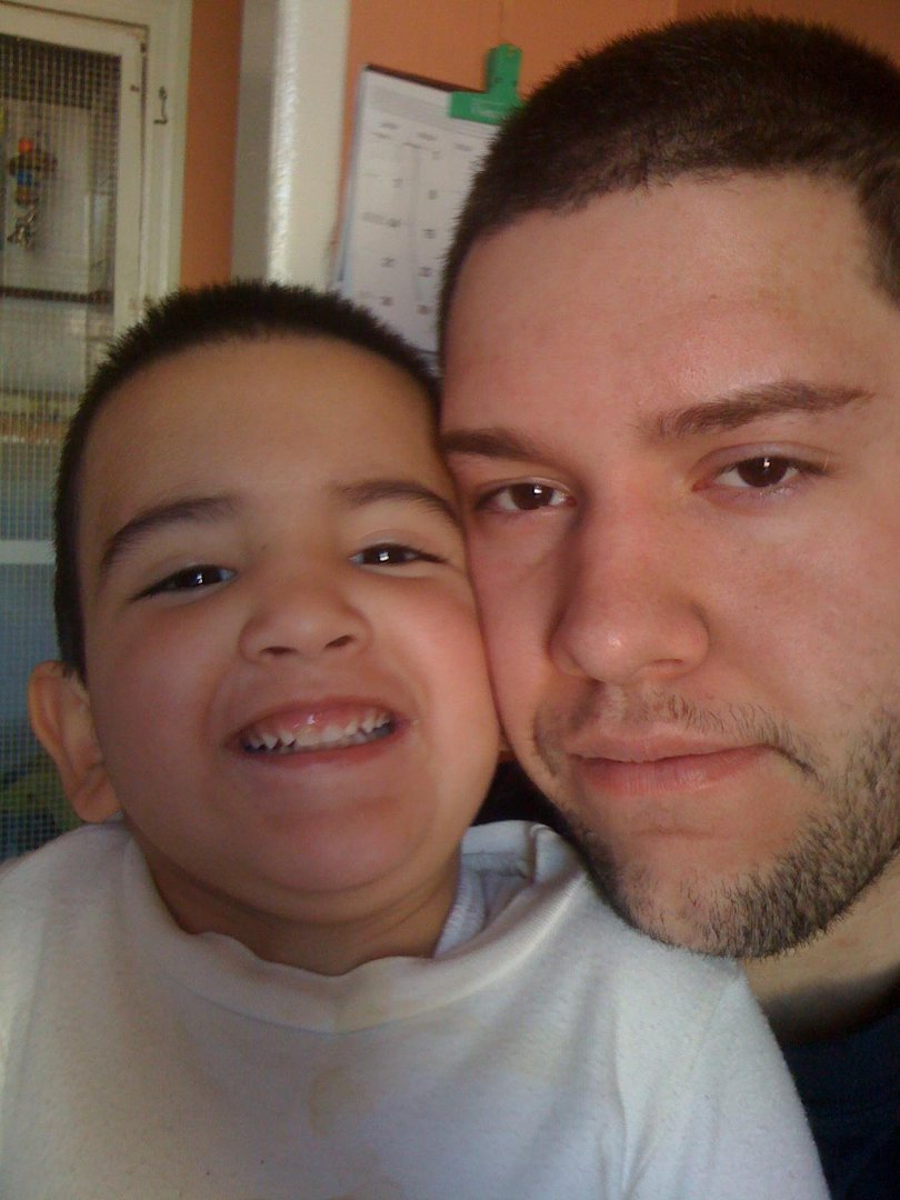 Andrew Gonzalez's album, Mobile Uploads