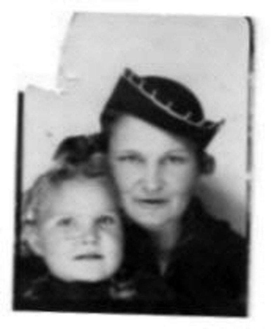 Jo Ann Lucas' album, Profile Pictures