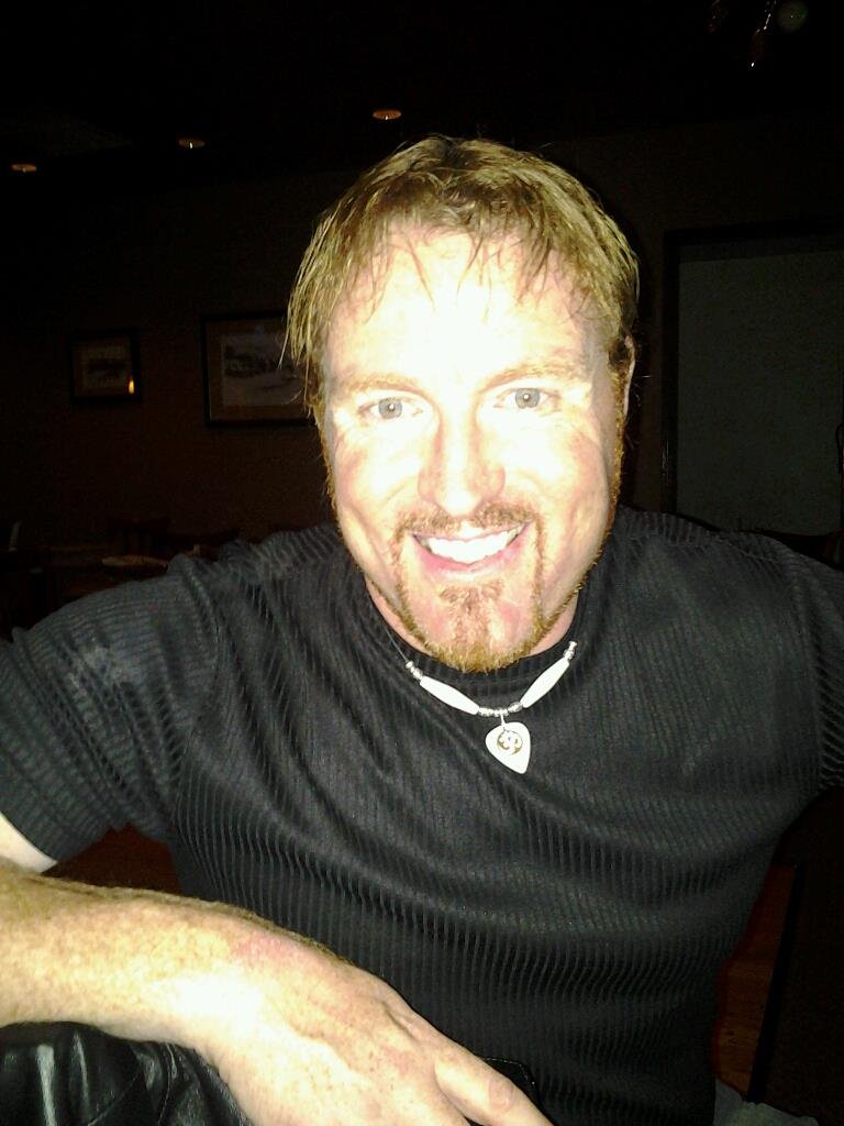 Thomas Lamb's album, Mobile Uploads
