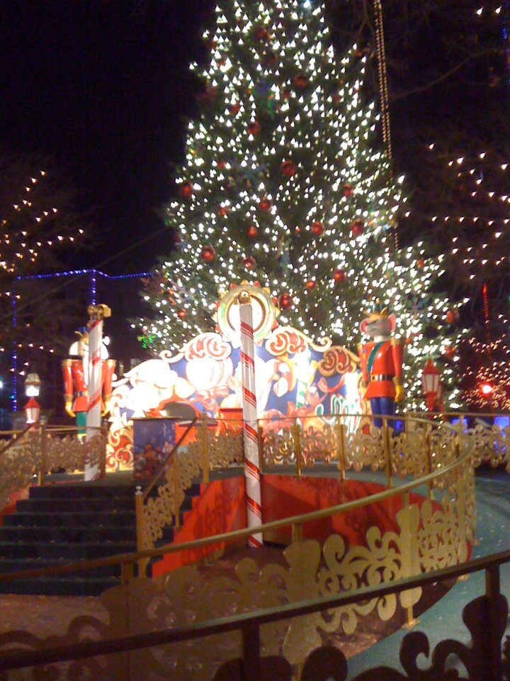Illa Thompson's album, Christmas 2011