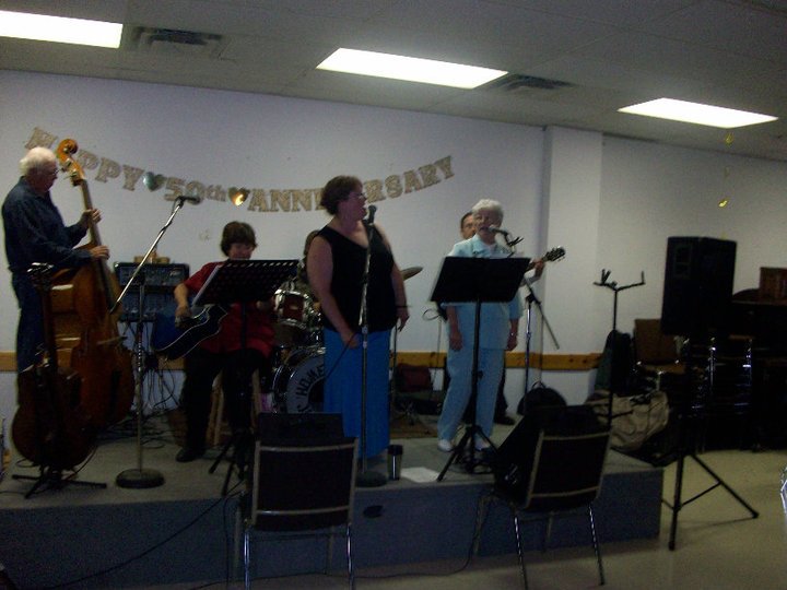 Dana Bennett's album, Auntie Grace and Uncle Earl's 50th Anniversary Party!-July 2009