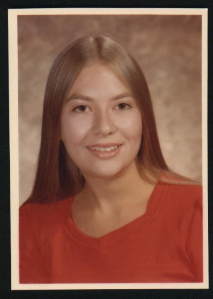 Susan Dow- Walhood's album, Profile Pictures