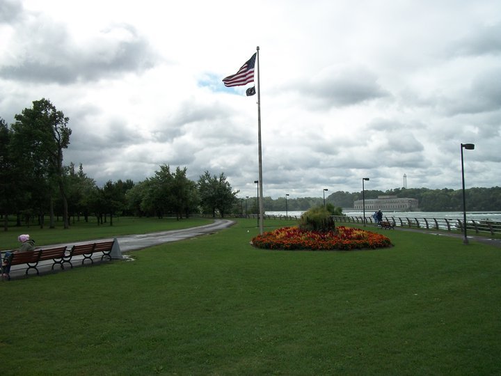 Gary Ratajski's album, Road Trip, Mi. to Niagra Falls
