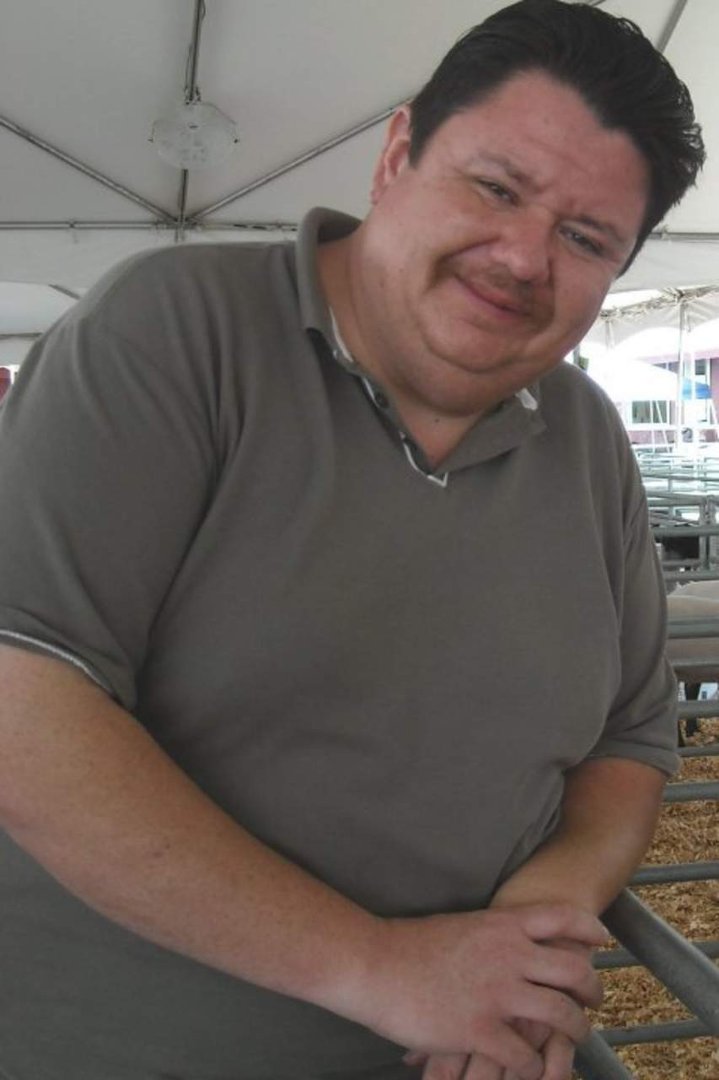 Rafael Baez's album, Profile Pictures