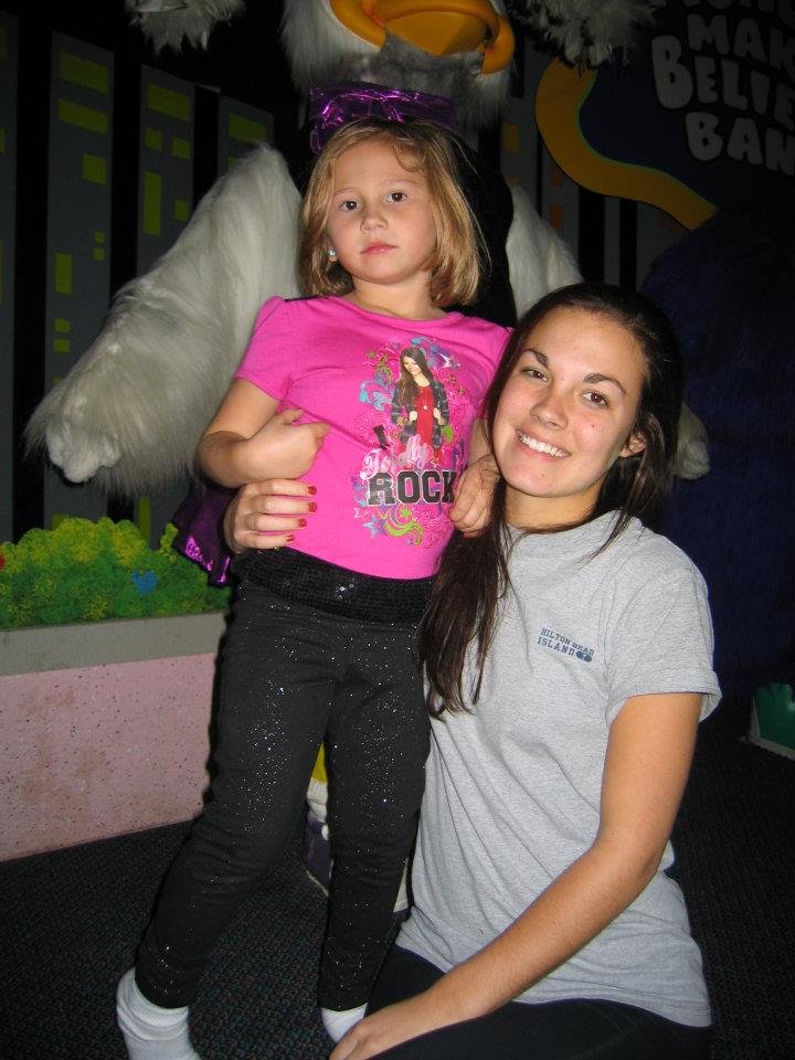 Stephanie Hunt's album, Chuck E Cheese with kids