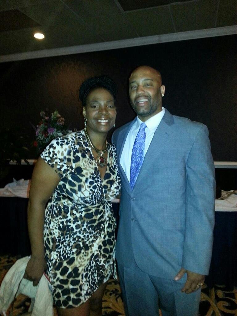 Demetrios Wright's album, Mobile Uploads